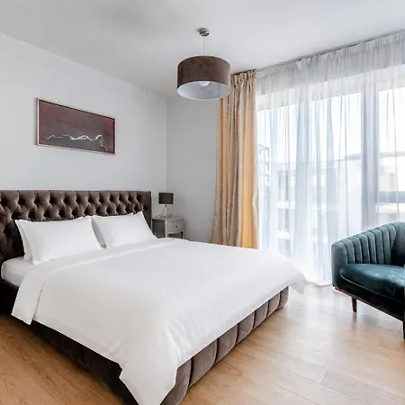 W-balcony, Washer, Fast Wifi & Self Check-in I Cohost Appartamento *