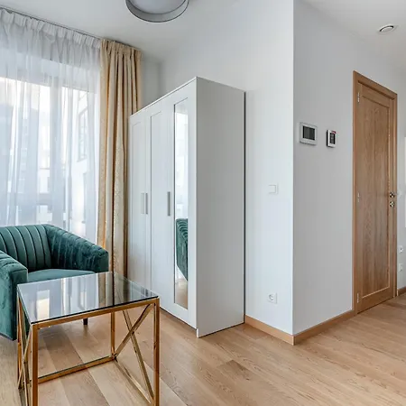 Appartamento W-balcony, Washer, Fast Wifi & Self Check-in I Cohost